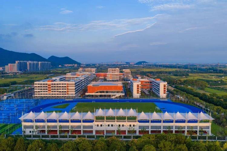 宁波市鄞州职业高级中学校园实景