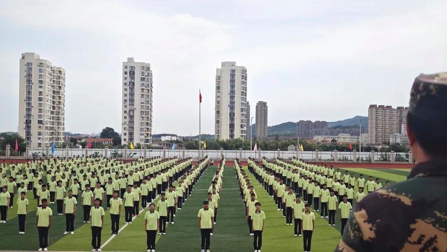大连市建设学校校园实景