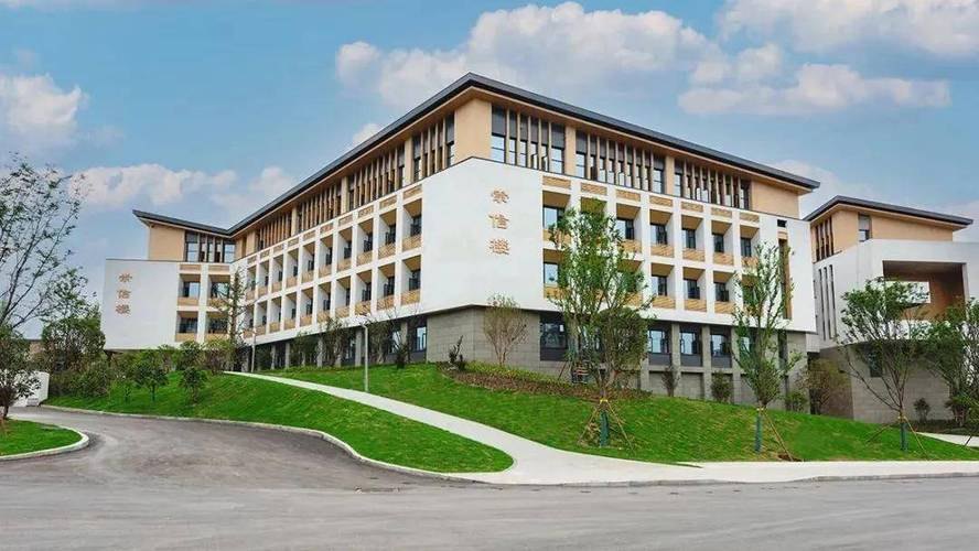 宜宾职业技术学院校园实景