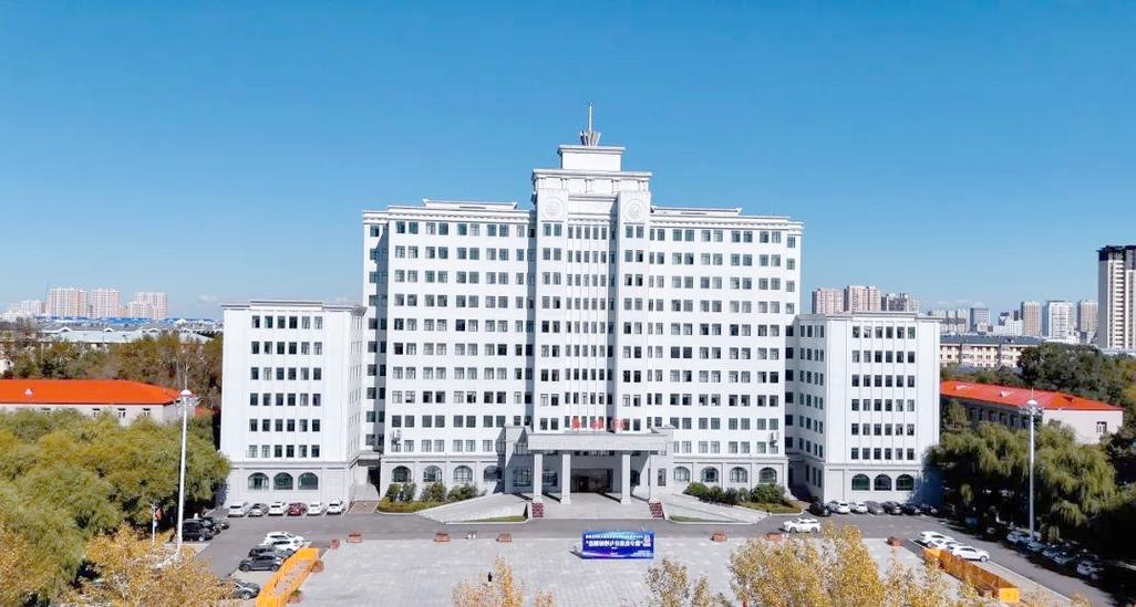 黑龙江农业职业技术学院校园实景
