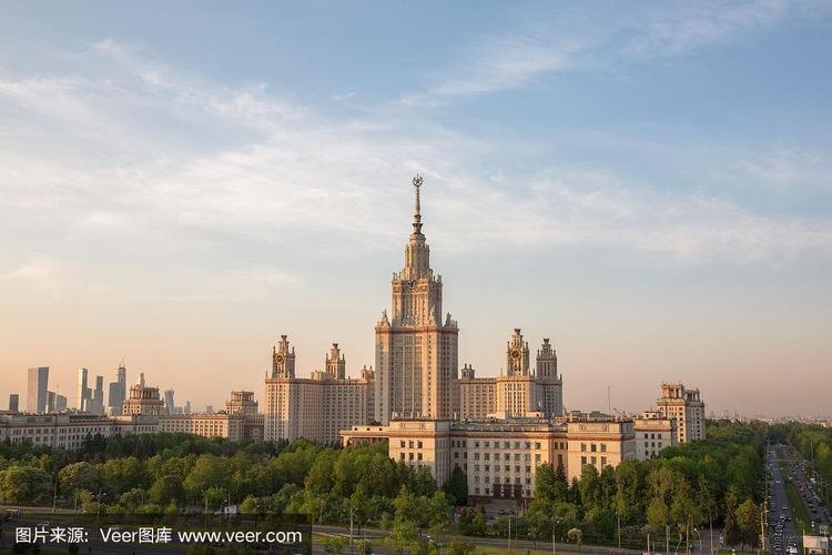 莫斯科国立罗蒙诺索夫大学校园实景