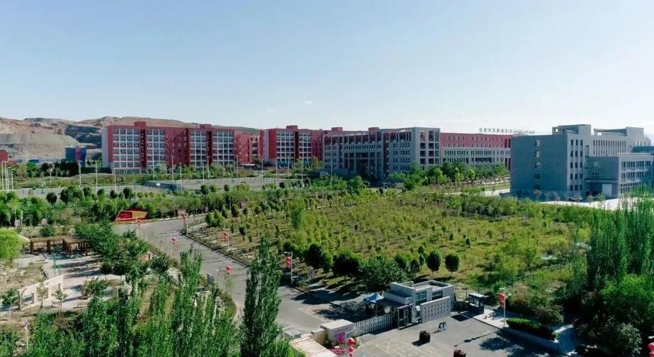 乌鲁木齐职业大学校园实景