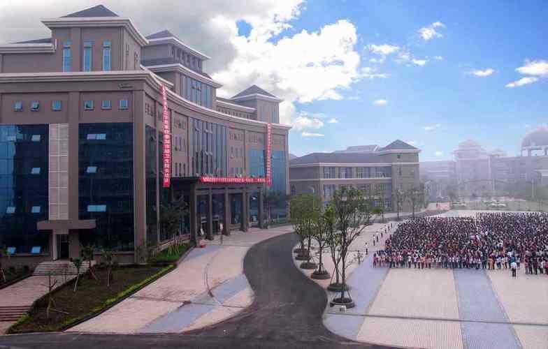 重庆市医药卫生学校校园实景