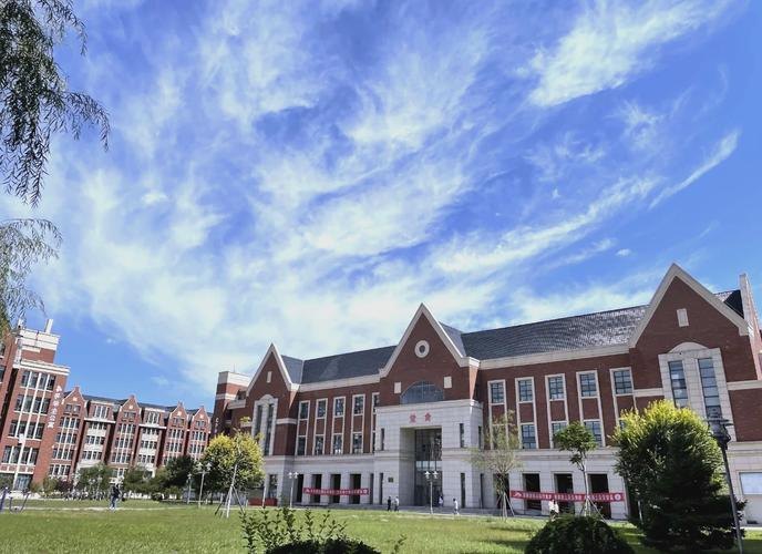 唐山工业职业技术大学校园实景
