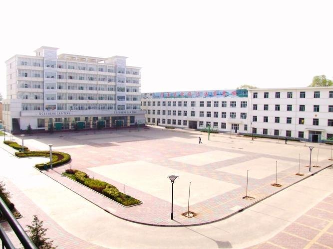 山西省长治卫生学校校园实景