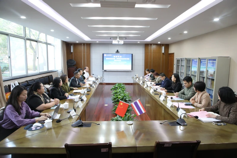 泰国普吉职业学院校园图片(官网首屏图,已核对来源)